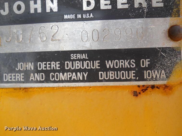 image for item HO9698 1979 John Deere JD762  elevating scraper