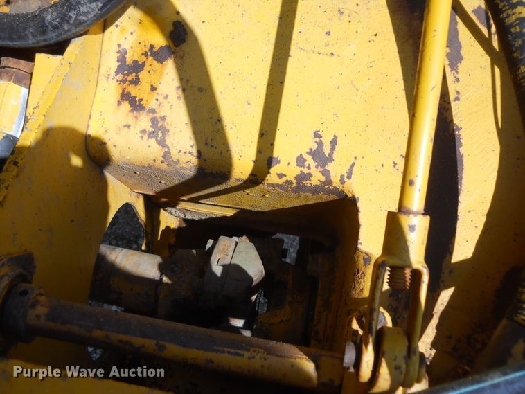 image for item HO9698 1979 John Deere JD762  elevating scraper