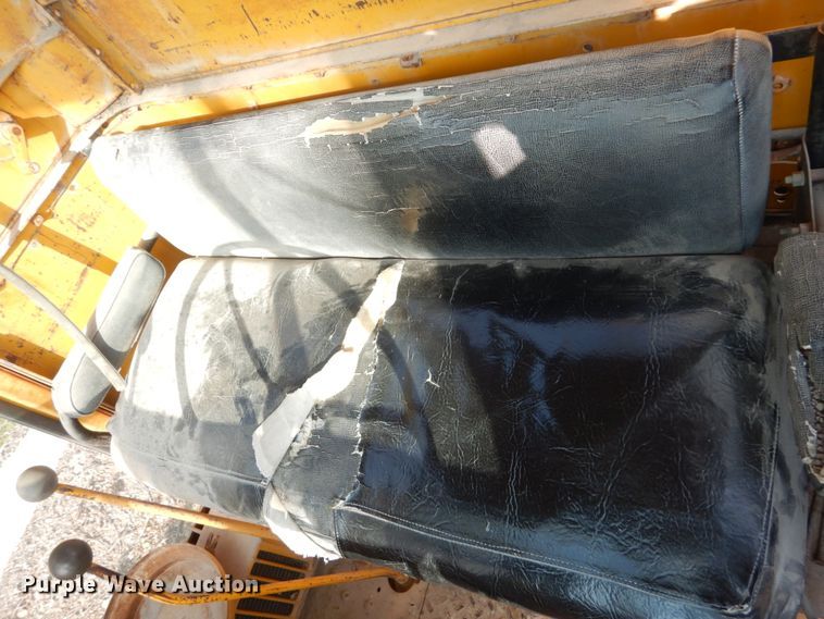 image for item HP9994 1961 Caterpillar 12E  rigid frame motor grader