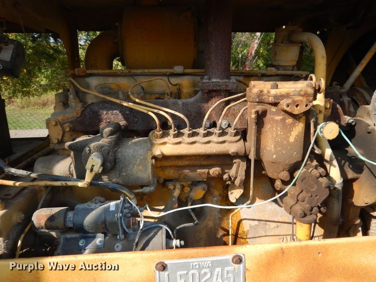 image for item HP9994 1961 Caterpillar 12E  rigid frame motor grader