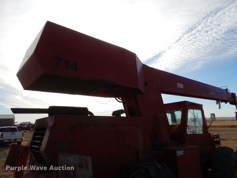 image for item HS9359 Clark 714   crane