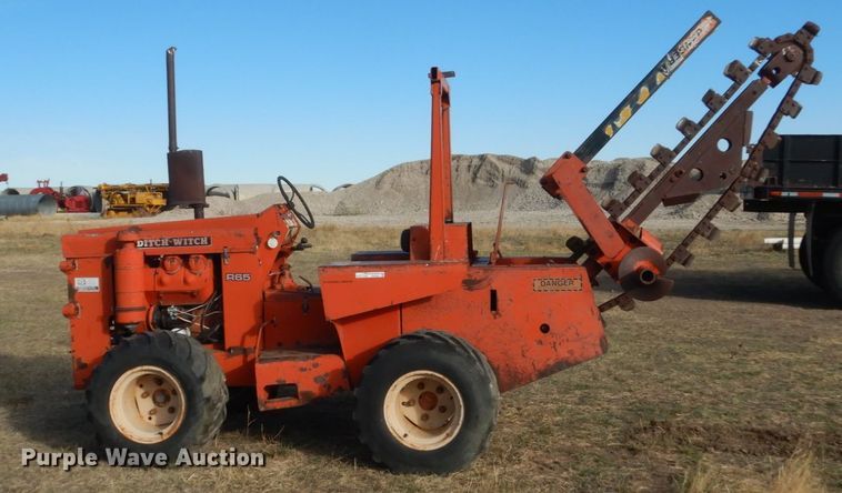 image for item HS9360 1977 Ditch Witch R65  trencher