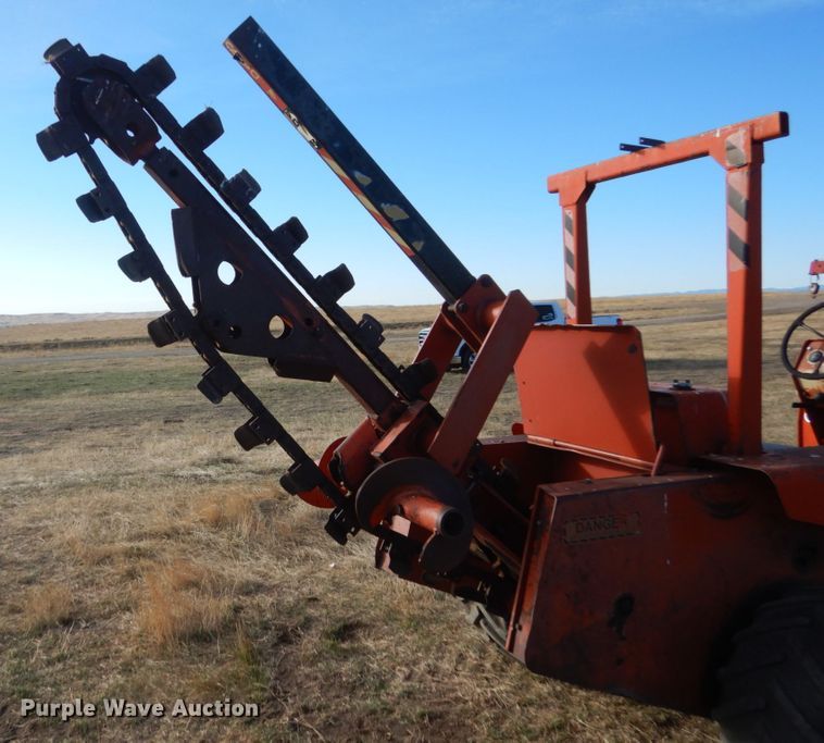 image for item HS9360 1977 Ditch Witch R65  trencher