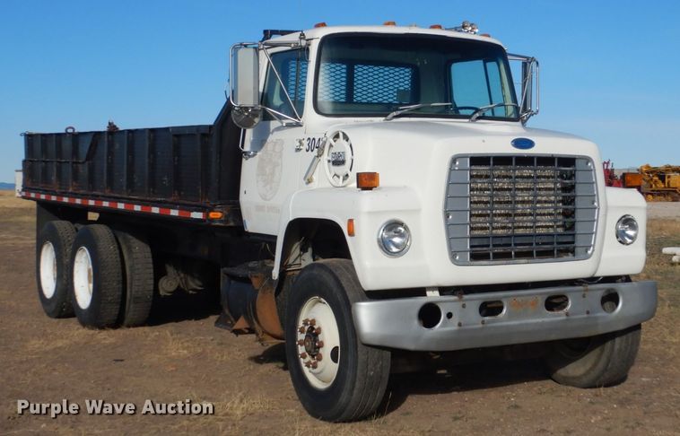 image for item HS9361 1985 Ford 9000  dump truck