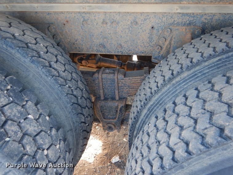 image for item HS9361 1985 Ford 9000  dump truck