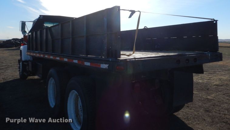 image for item HS9361 1985 Ford 9000  dump truck