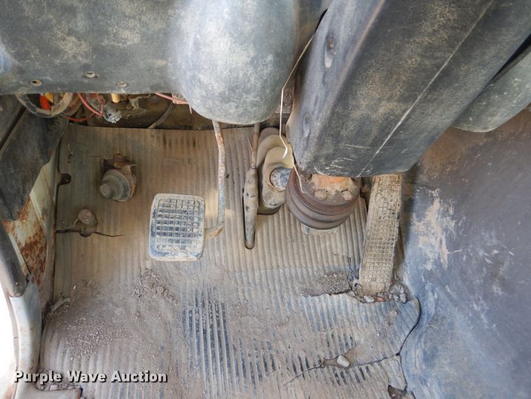 image for item HS9361 1985 Ford 9000  dump truck