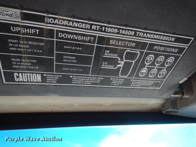 image for item HS9361 1985 Ford 9000  dump truck