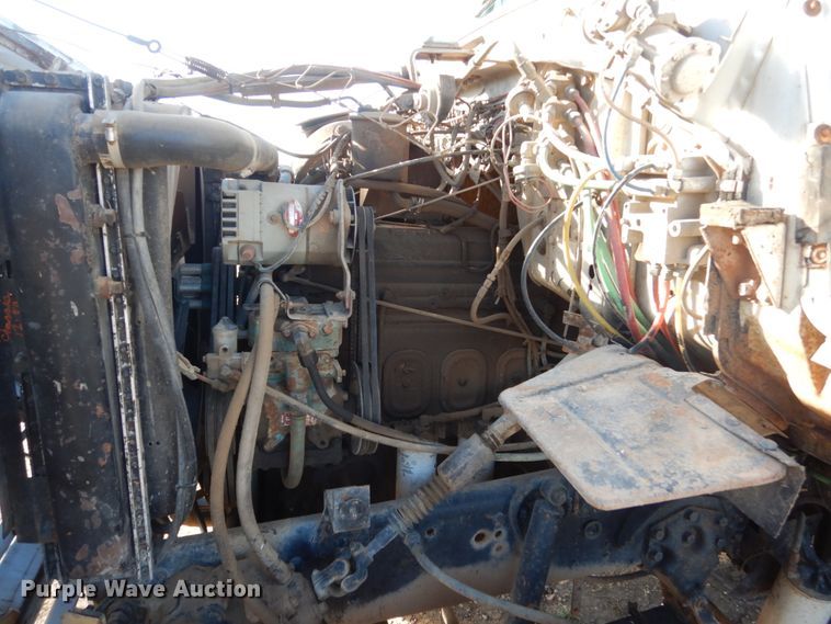 image for item HS9361 1985 Ford 9000  dump truck