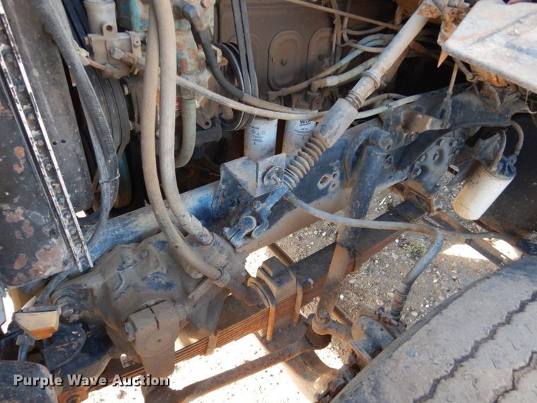 image for item HS9361 1985 Ford 9000  dump truck