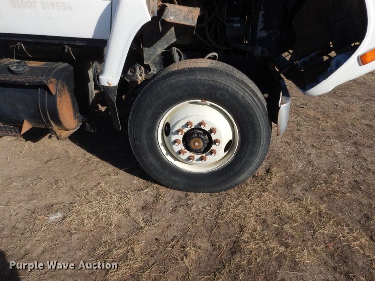 image for item HS9361 1985 Ford 9000  dump truck