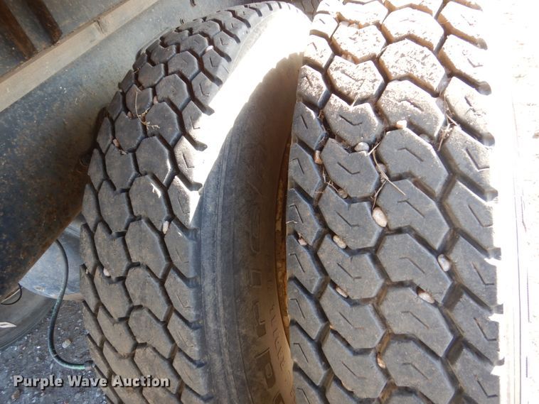 image for item HS9361 1985 Ford 9000  dump truck