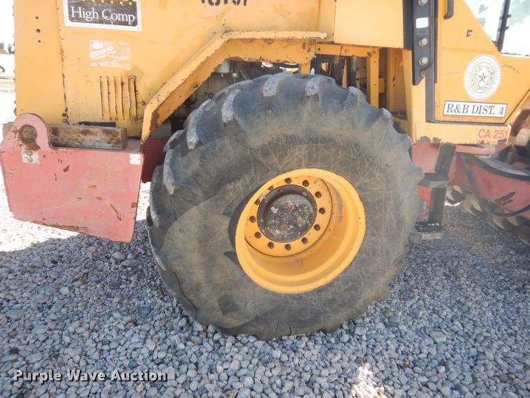 image for item HS9362 1993 Dynapac CA251PD  single drum vibratory roller