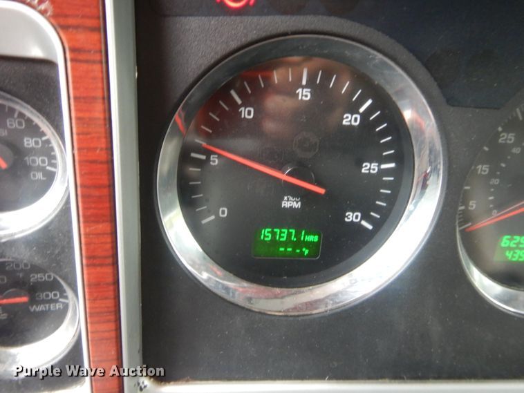 image for item HW9332 2007 Kenworth T800  dump truck