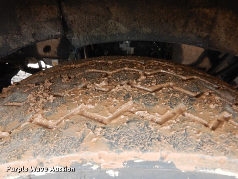 image for item HW9332 2007 Kenworth T800  dump truck