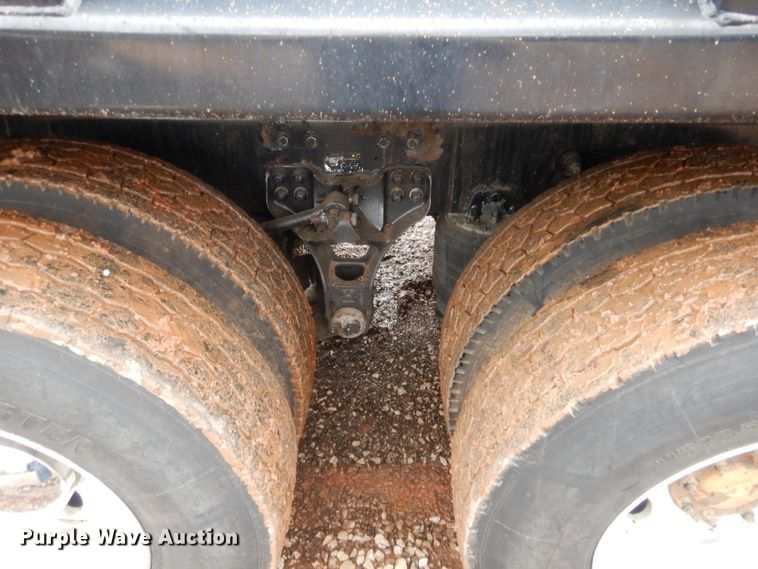 image for item HW9332 2007 Kenworth T800  dump truck