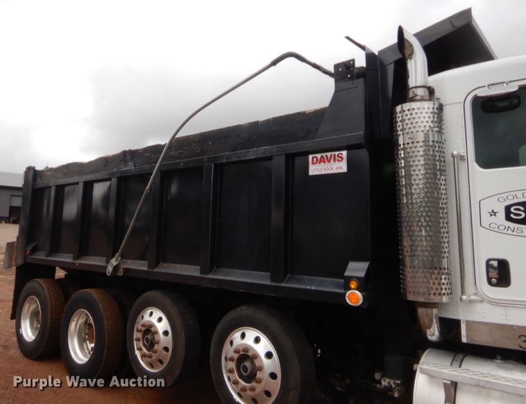 image for item HW9333 2007 Kenworth T800  dump truck