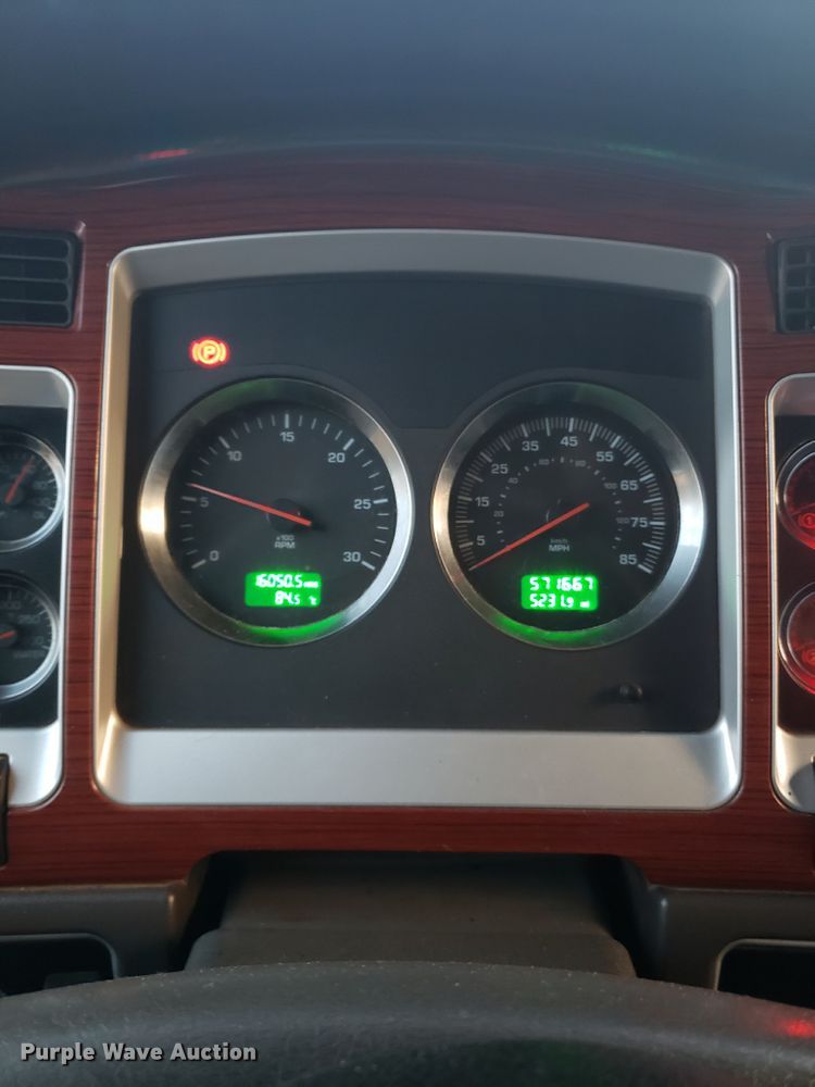 image for item HW9333 2007 Kenworth T800  dump truck