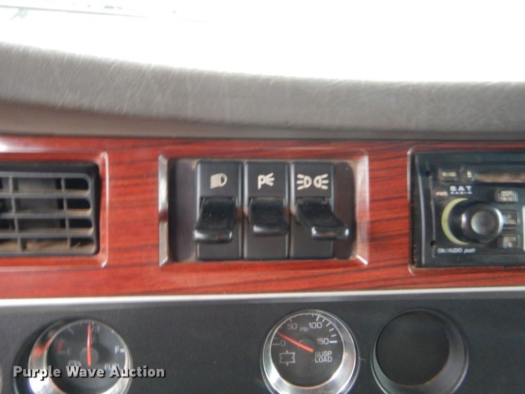 image for item HW9333 2007 Kenworth T800  dump truck