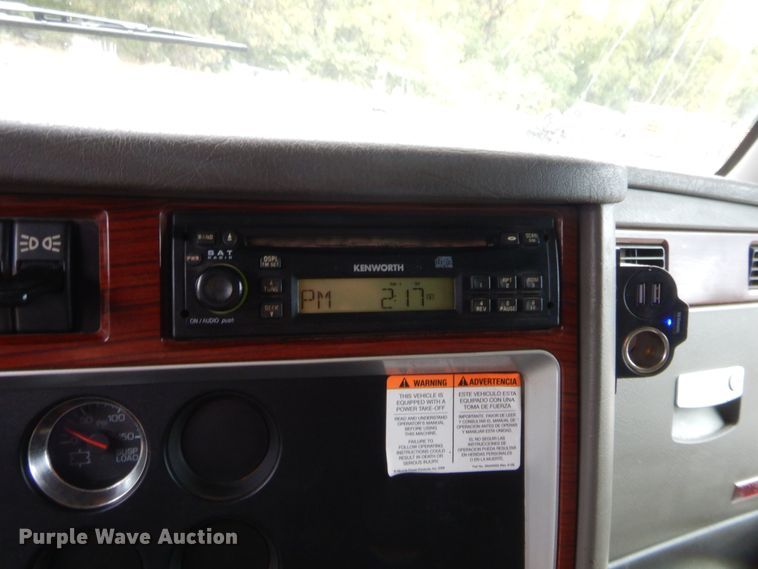 image for item HW9333 2007 Kenworth T800  dump truck