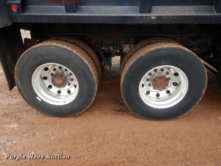 image for item HW9333 2007 Kenworth T800  dump truck