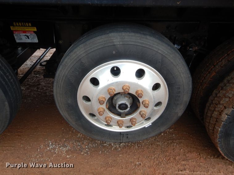 image for item HW9333 2007 Kenworth T800  dump truck