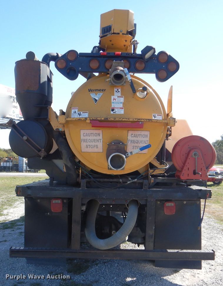 image for item HX9002 2016 Freightliner M2 106  vacuum truck