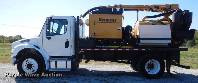 image for item HX9002 2016 Freightliner M2 106  vacuum truck