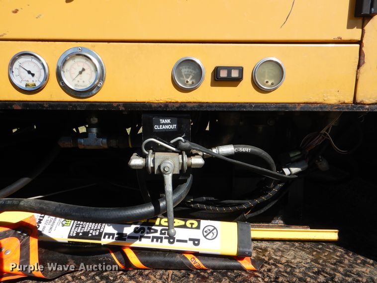 image for item HX9002 2016 Freightliner M2 106  vacuum truck