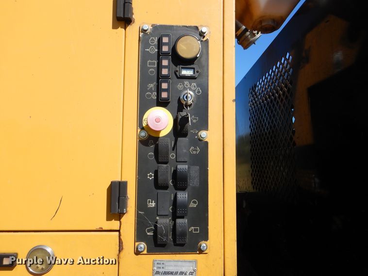 image for item HX9002 2016 Freightliner M2 106  vacuum truck