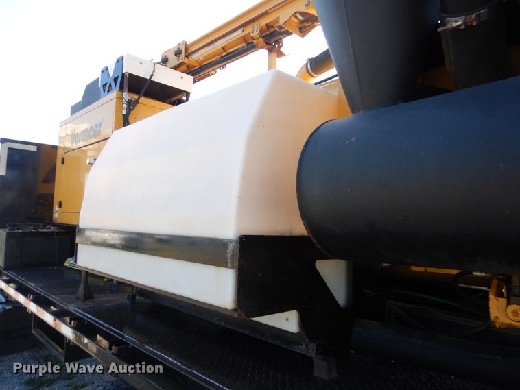 image for item HX9002 2016 Freightliner M2 106  vacuum truck