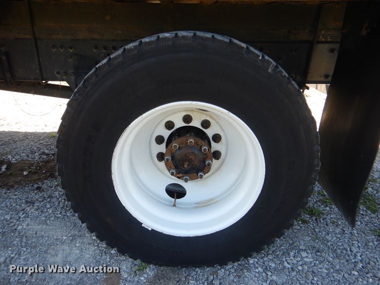 image for item HX9002 2016 Freightliner M2 106  vacuum truck