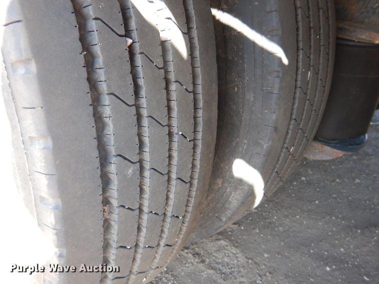 image for item DD0264 1999 Specialized XL 7OPGD double drop deck trailer