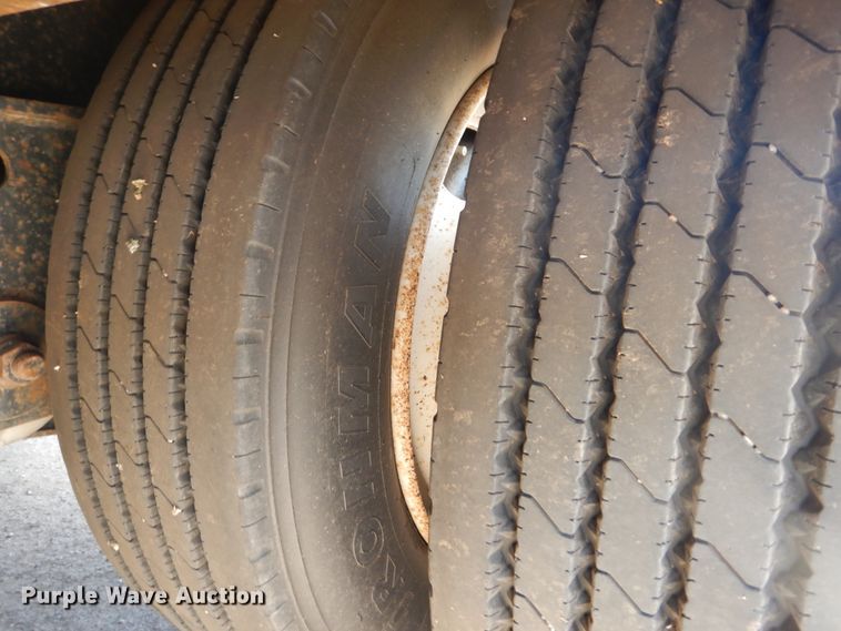 image for item DD0265 2014 Overbuilt drop deck trailer