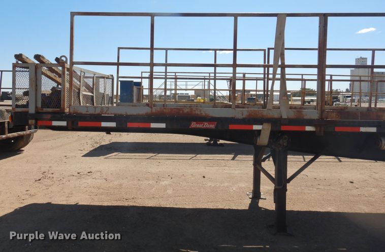 image for item DD0267 2000 Great Dane flatbed trailer
