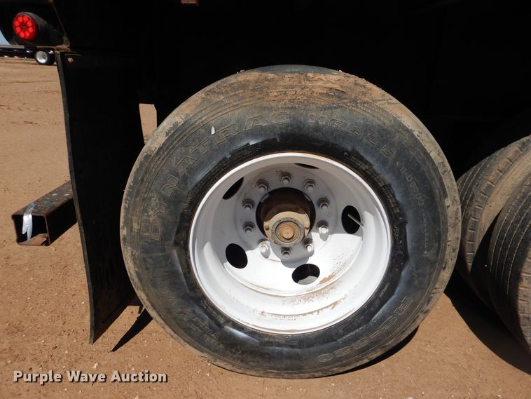 image for item DD0267 2000 Great Dane flatbed trailer