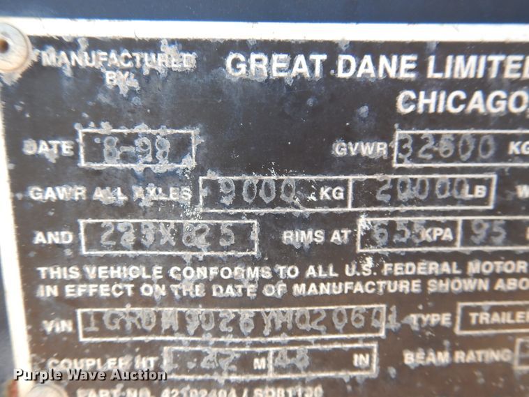 image for item DD0267 2000 Great Dane flatbed trailer