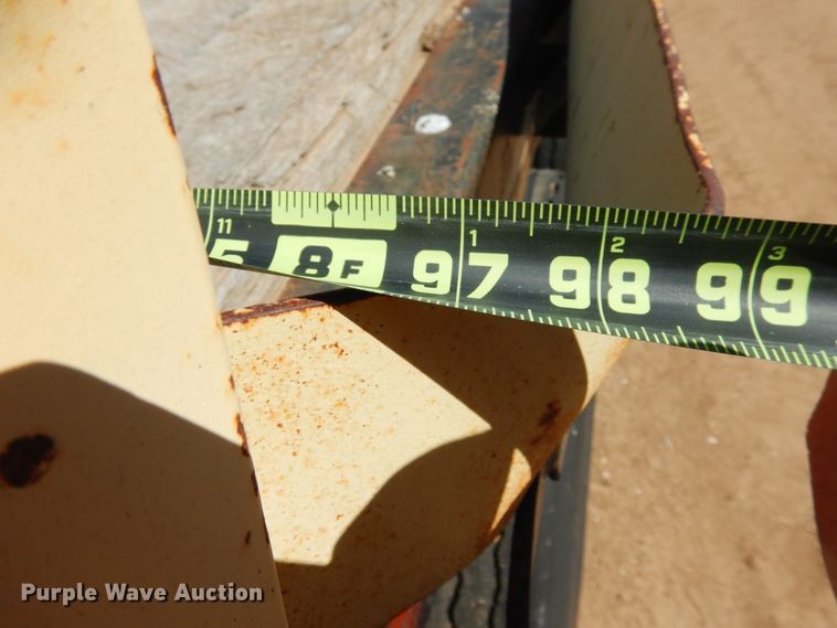 image for item DD0268 1996 Great Dane flatbed trailer