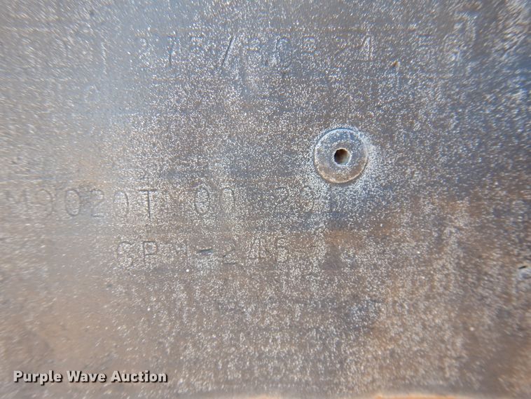 image for item DD0268 1996 Great Dane flatbed trailer