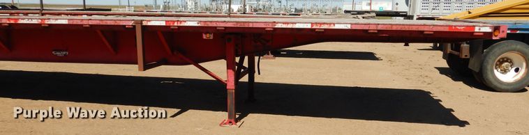 image for item DD0270 1999 Wabash flatbed trailer