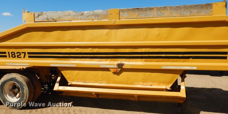 image for item DD0273 1988 Trail King 1827-0-3Axle bottom dump trailer