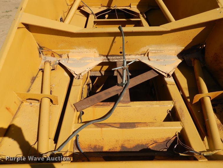 image for item DD0273 1988 Trail King 1827-0-3Axle bottom dump trailer