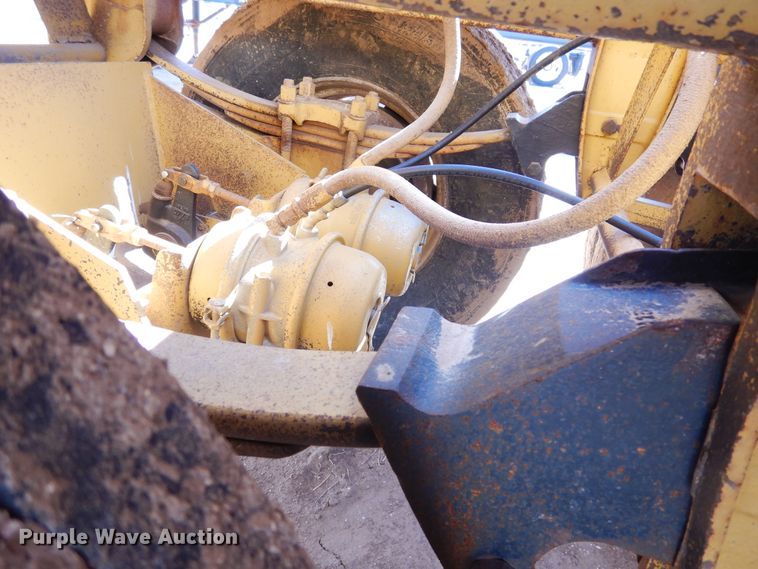 image for item DD0273 1988 Trail King 1827-0-3Axle bottom dump trailer