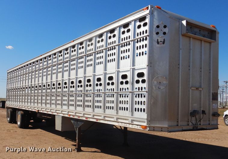 image for item DD0275 1997 Barrett Pig Pot livestock trailer