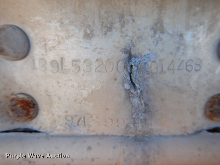 image for item DD0275 1997 Barrett Pig Pot livestock trailer