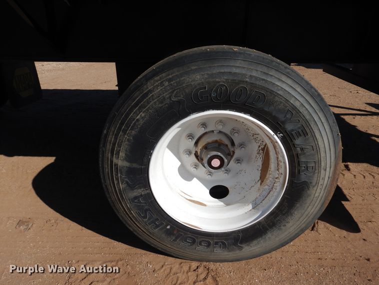 image for item DD0277 1995 Fontaine FTW-5-8048WSAW flatbed trailer