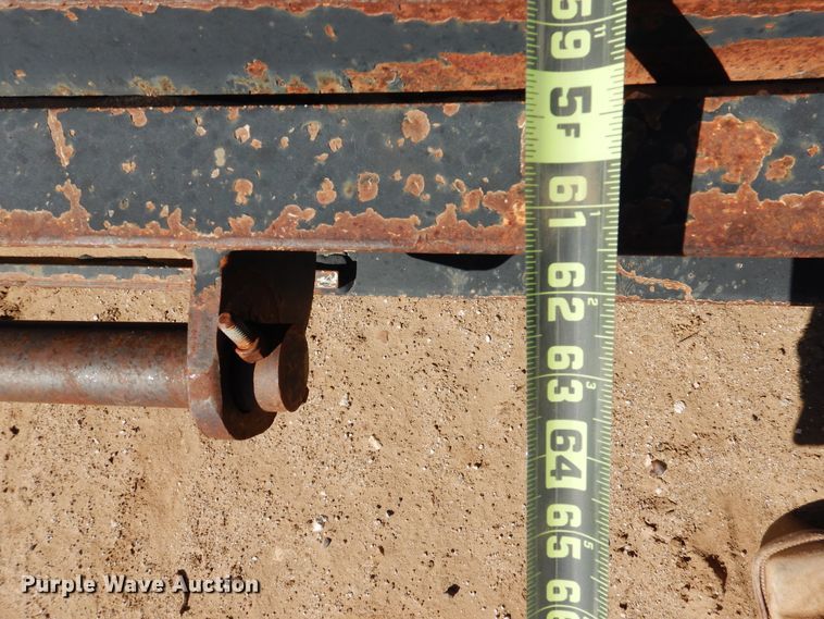 image for item DD0283 2000 Trail King TK20-2400 equipment trailer