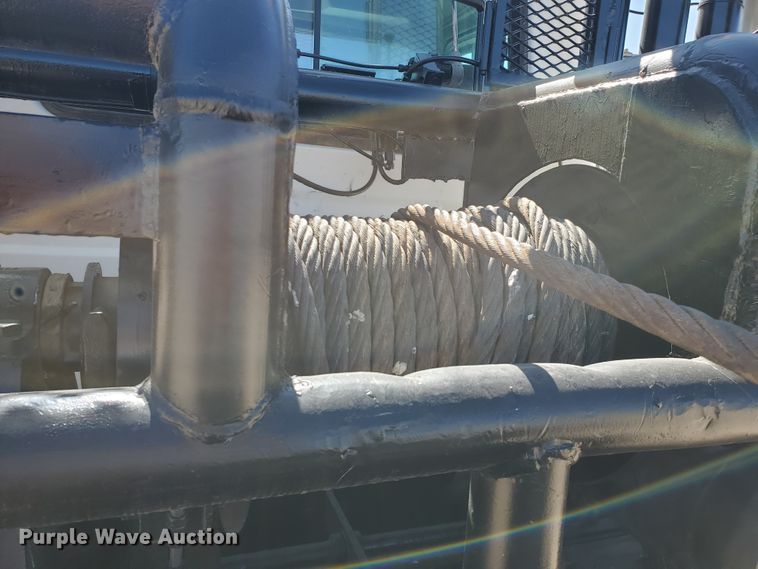 image for item DD0284 1994 Mack RD  winch truck