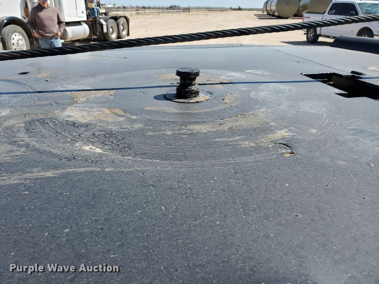 image for item DD0284 1994 Mack RD  winch truck