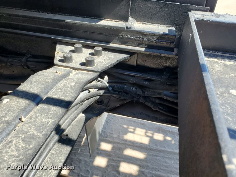 image for item DD0284 1994 Mack RD  winch truck